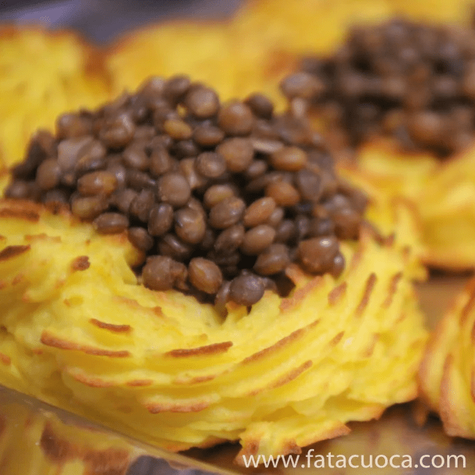 NIDI DI PATATE CON&nbsp;LENTICCHIE