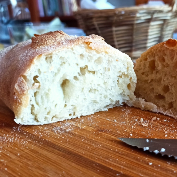 PANE TIPO CIABATTA